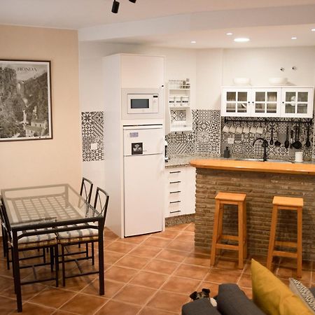 Villa Casa De La Esquina Benaocaz Esterno foto