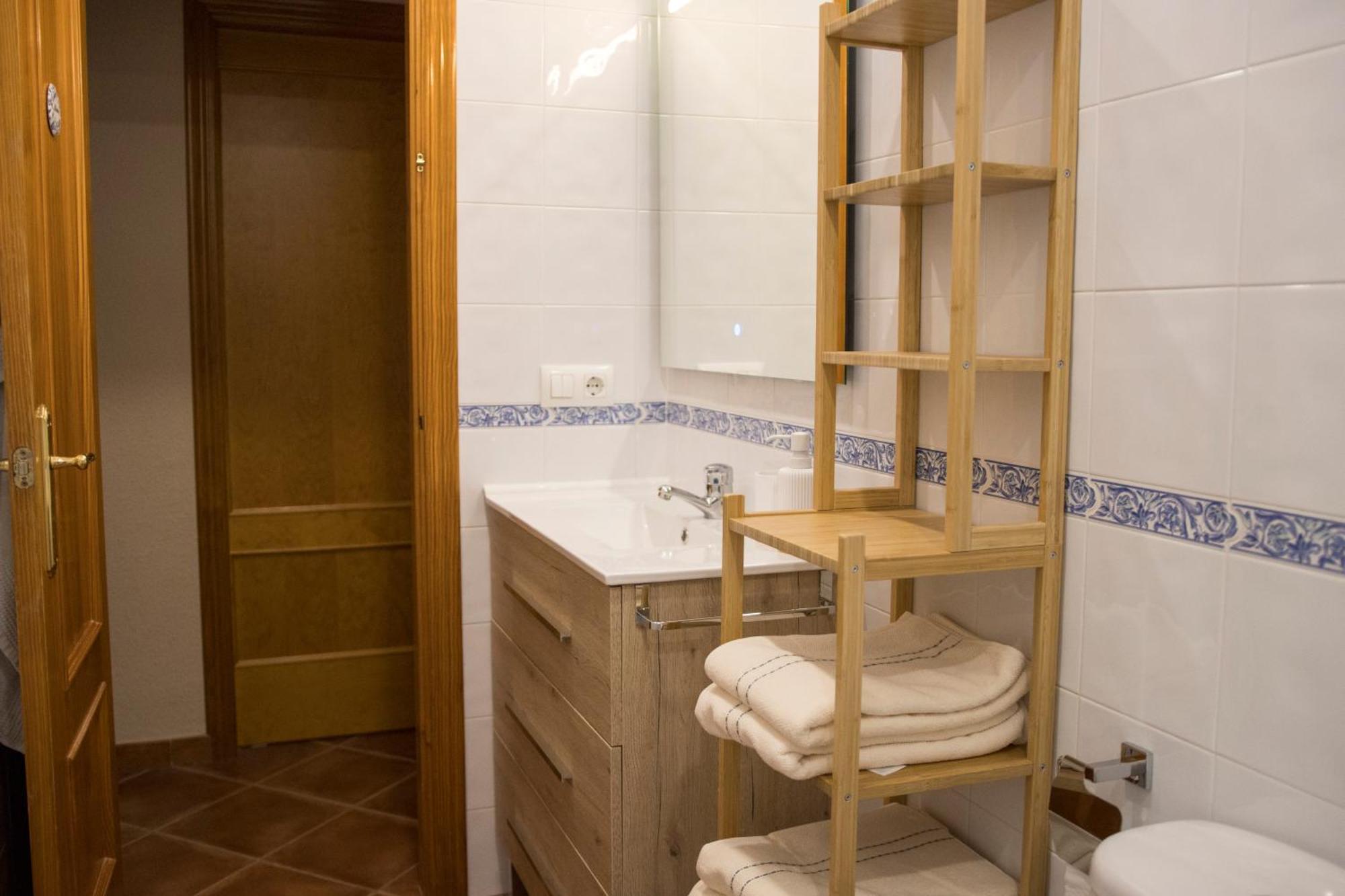 Villa Casa De La Esquina Benaocaz Esterno foto
