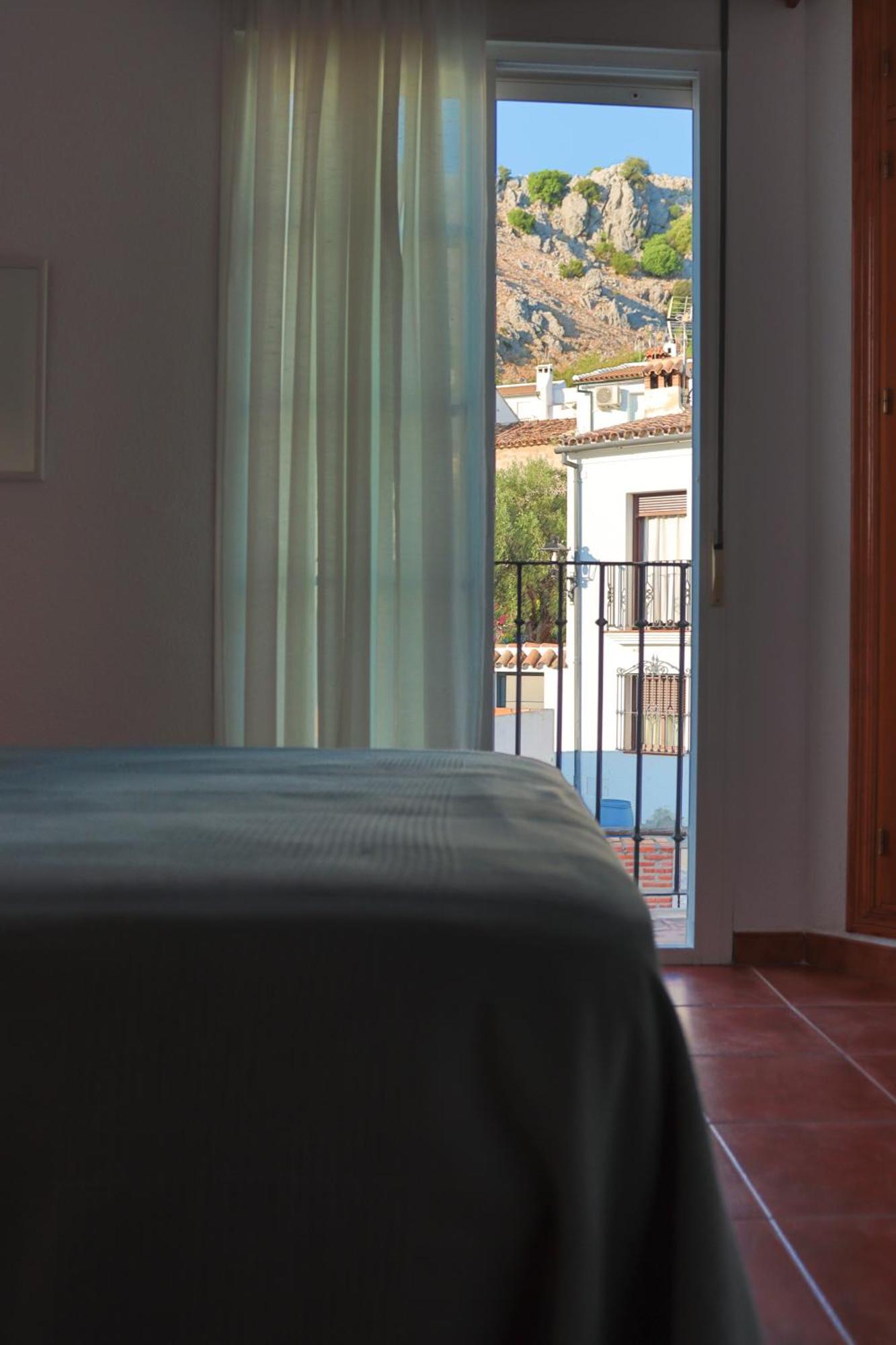 Villa Casa De La Esquina Benaocaz Esterno foto